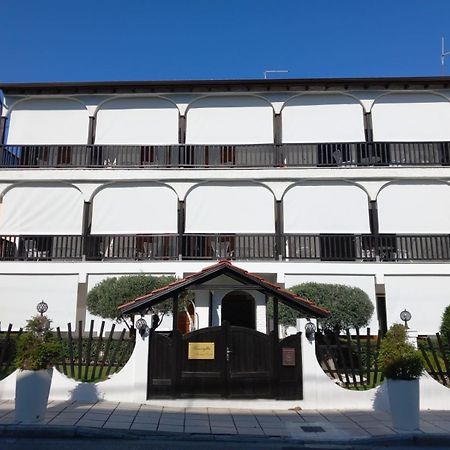 Amaryllis Luxury Rooms 플라타모나스 외부 사진