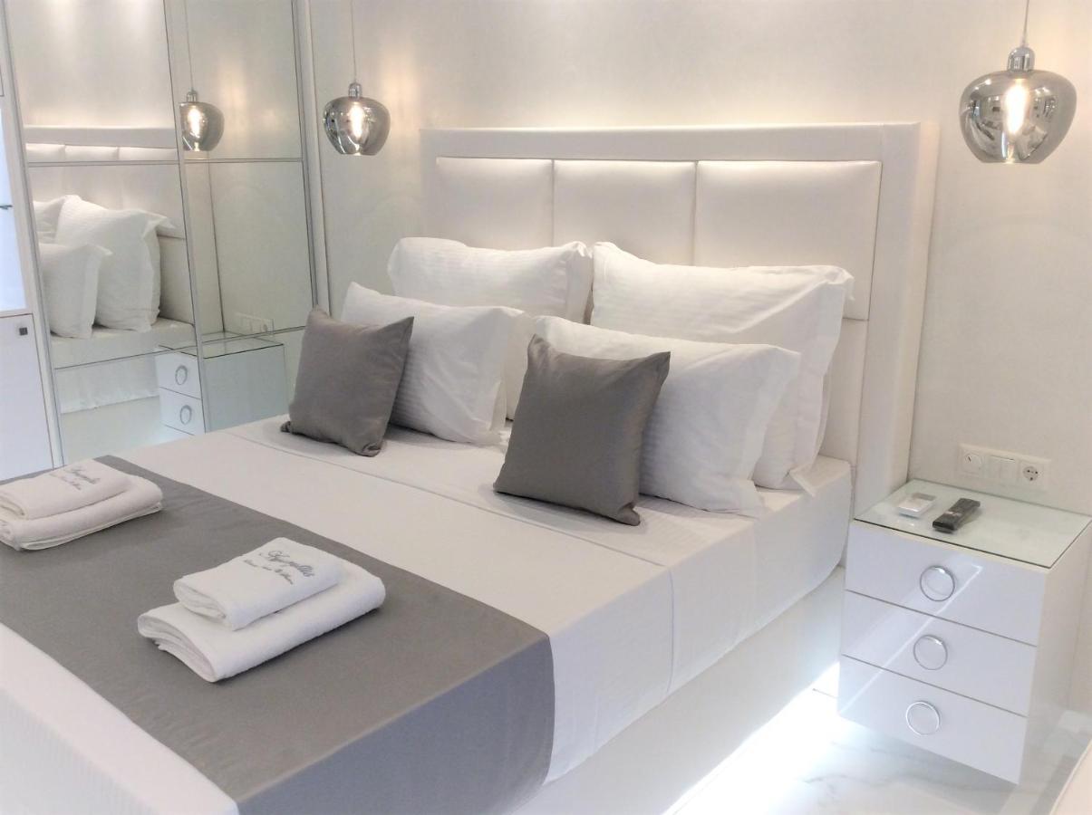 Amaryllis Luxury Rooms 플라타모나스 외부 사진