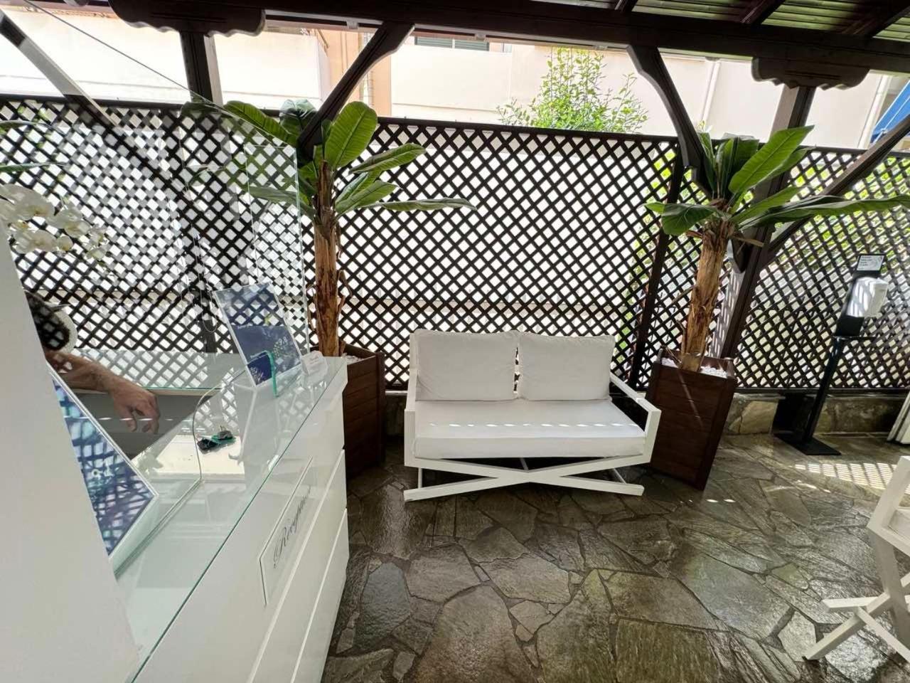 Amaryllis Luxury Rooms 플라타모나스 외부 사진